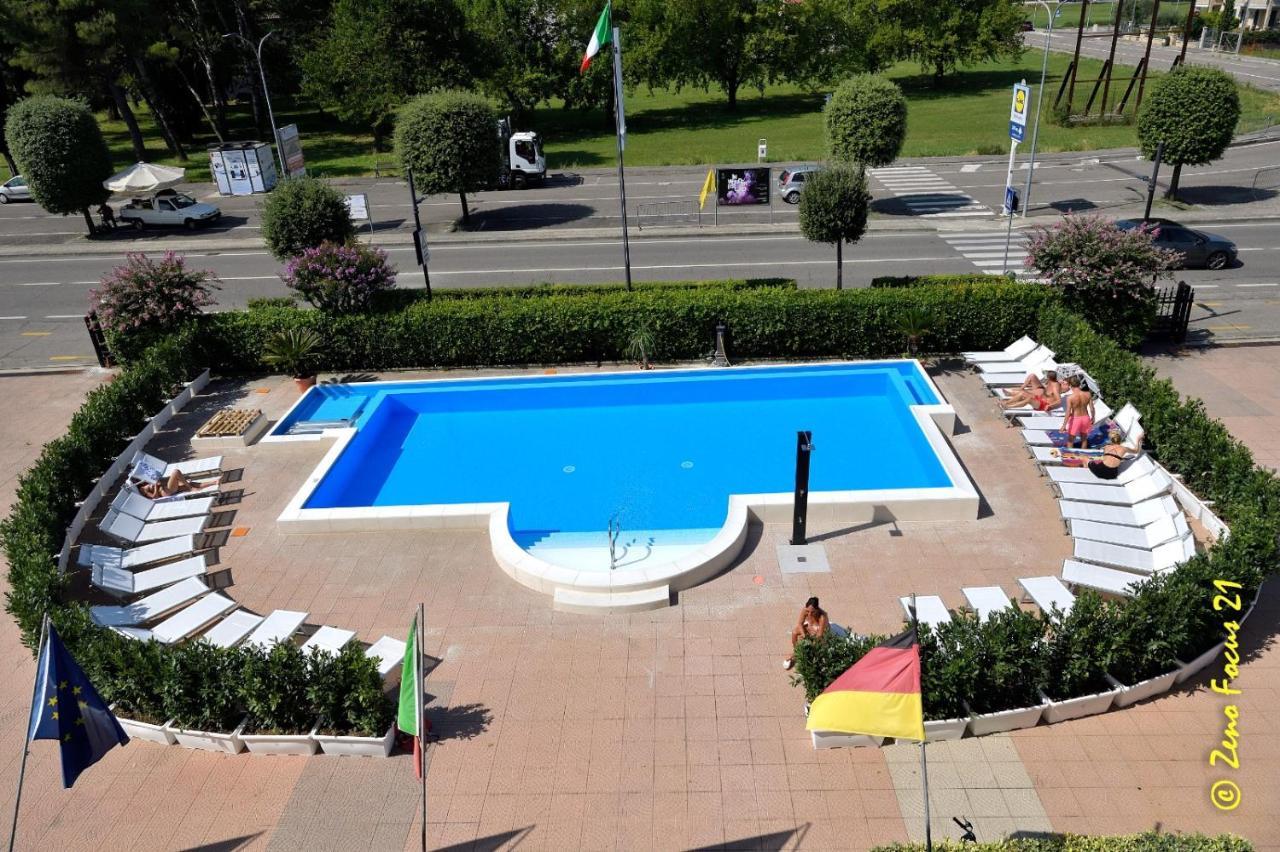 Hotel San Benedetto Peschiera del Garda Extérieur photo