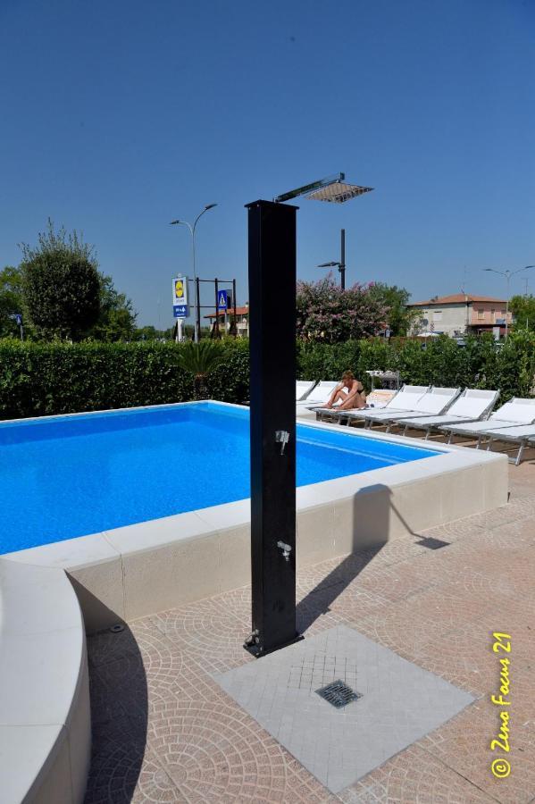 Hotel San Benedetto Peschiera del Garda Extérieur photo