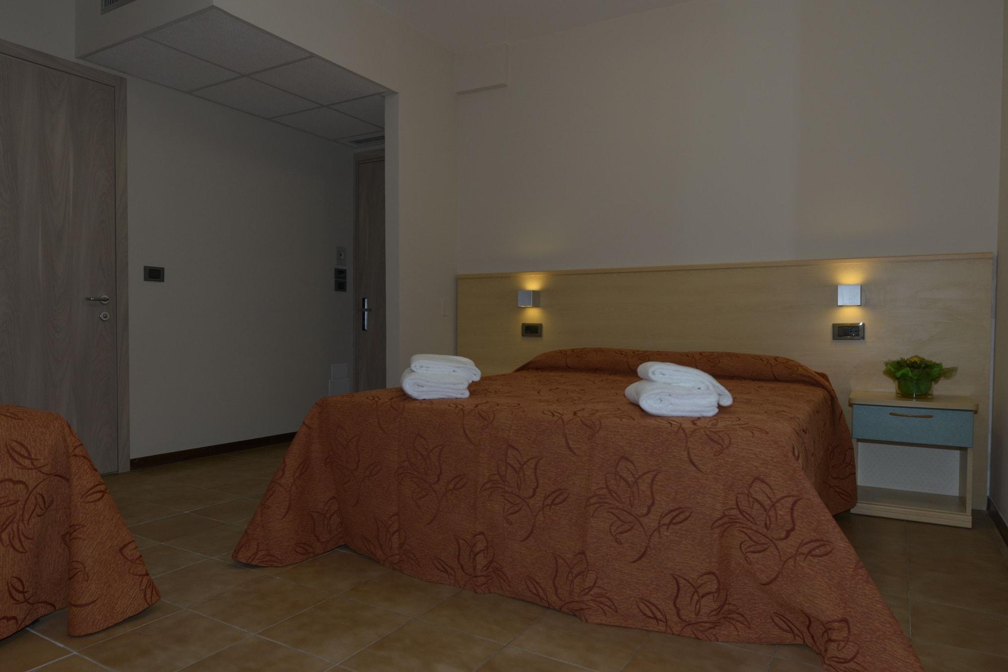 Hotel San Benedetto Peschiera del Garda Extérieur photo