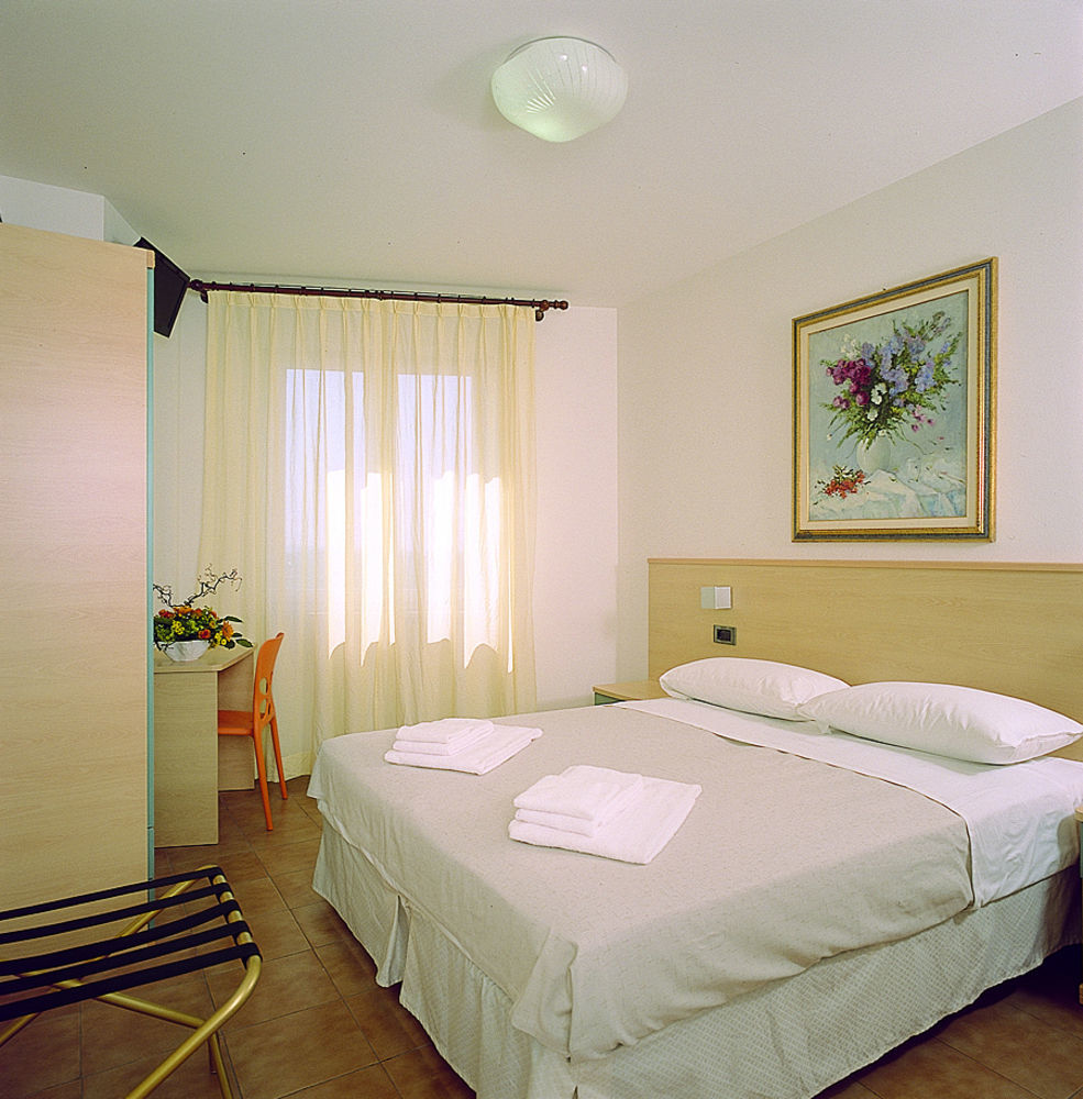 Hotel San Benedetto Peschiera del Garda Extérieur photo