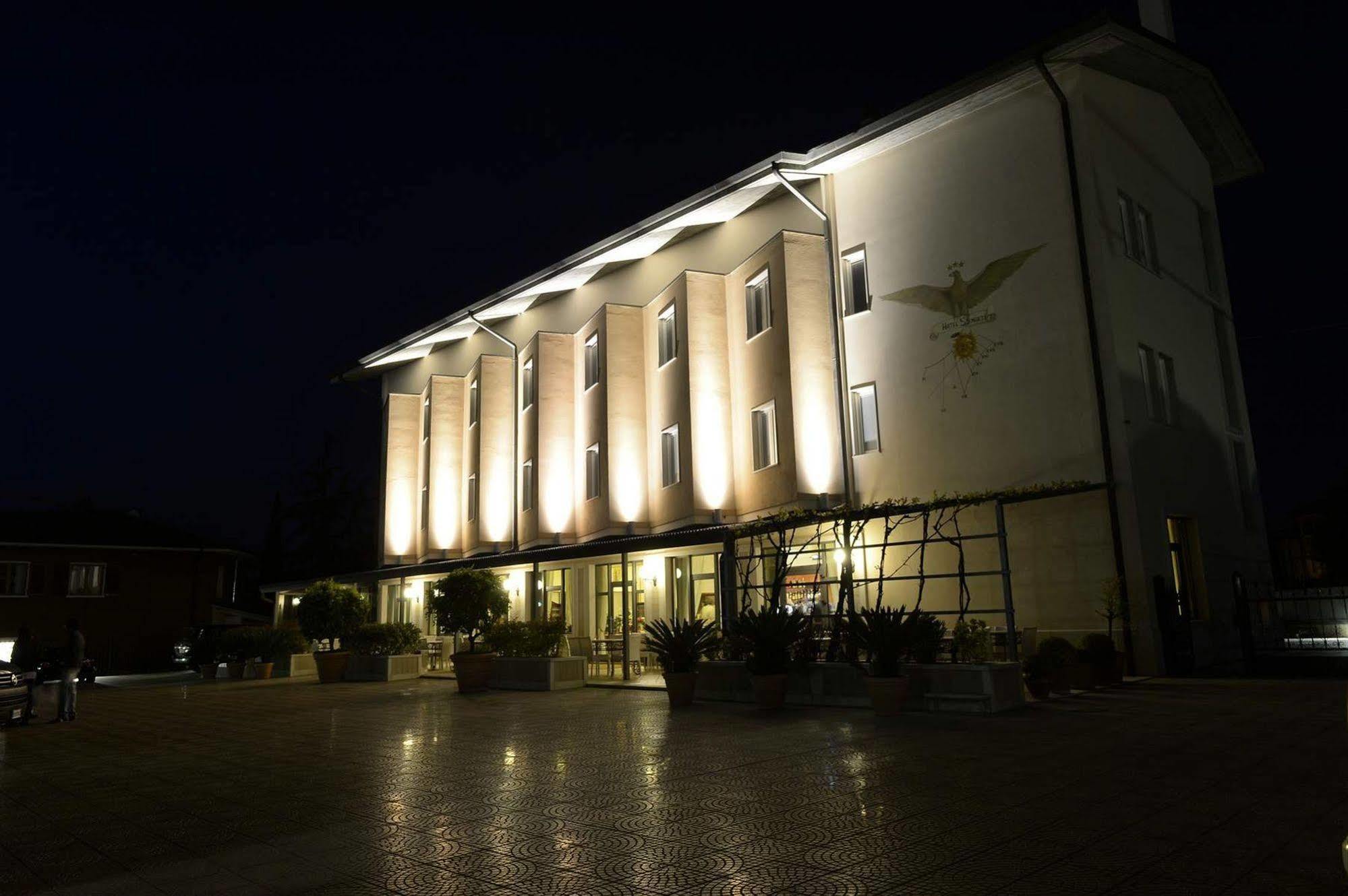 Hotel San Benedetto Peschiera del Garda Extérieur photo